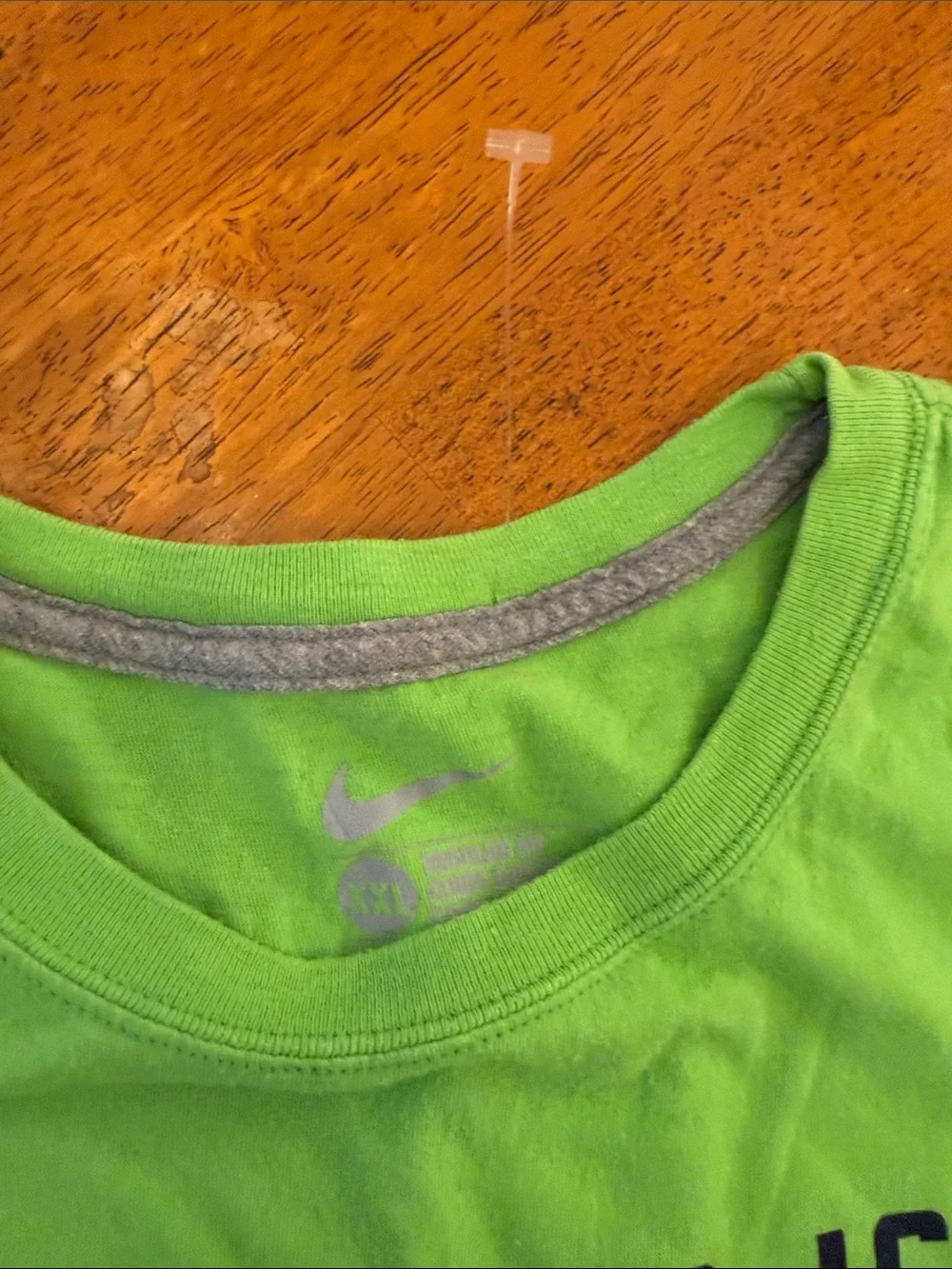 Nike Bright Green 'Quitting Is Unacceptable' Graphic Tee xxl